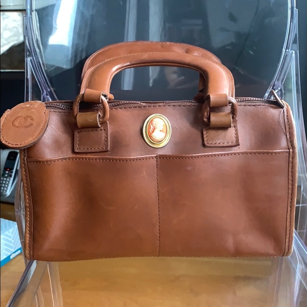 Vintage leather bag